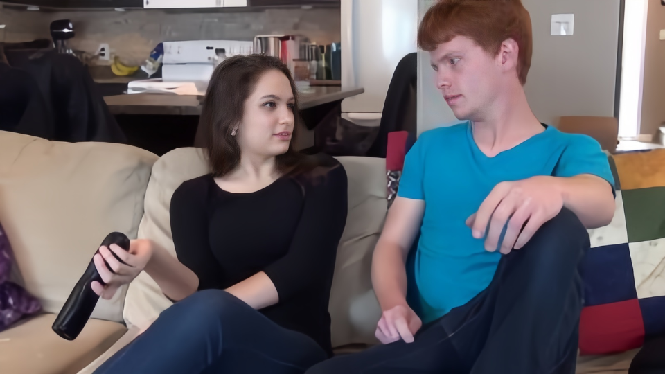 【欧美】与我的妹妹独自在家做爱